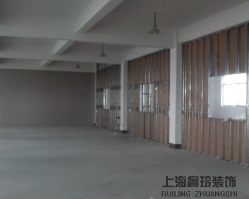 上海厂房装修时地面水泥如何选择？ 